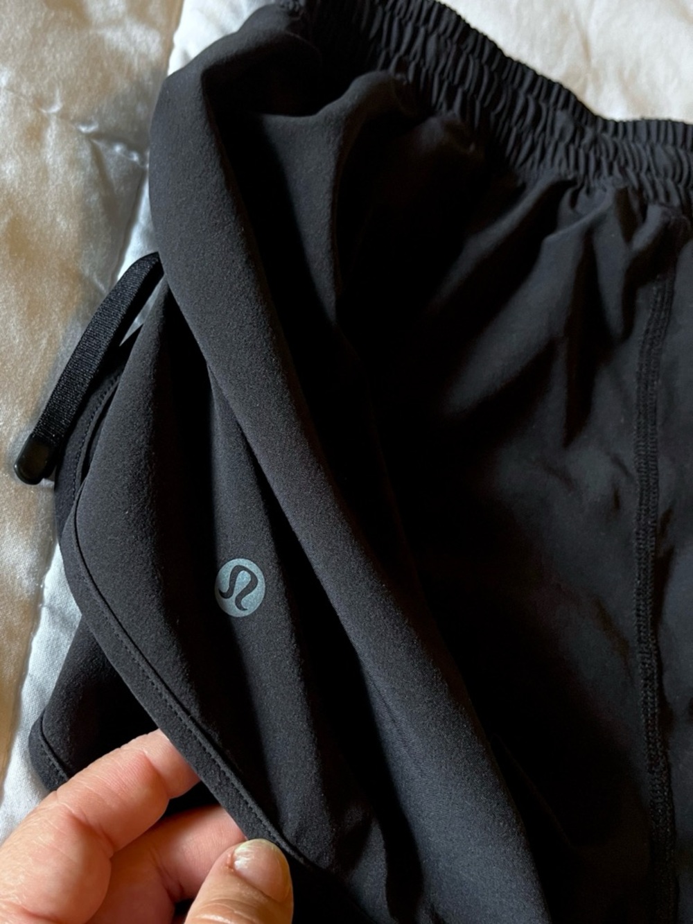 Lululemon Black Side Cinch High Rise Lined Shorts Womens size XXS - Picture 5 of 11
